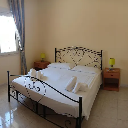 Blue Sky Holiday home San Foca